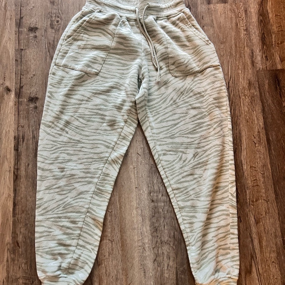 Hippy Rose Zebra  Print Jogger Pants
